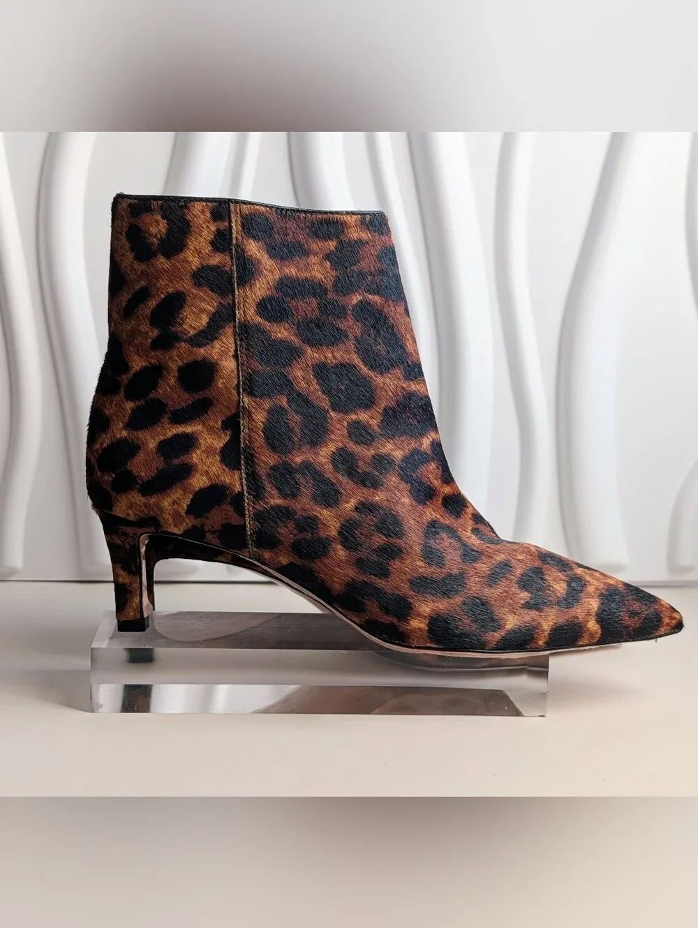 NWT L’AGENCE Lilly III Leopard Haircalf Pointed Toe Ankle Boots 8 NIB